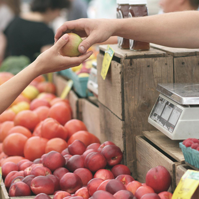 Marché dans la Manche